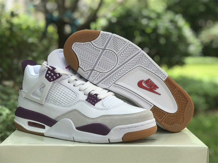 AIR JORDAN 4