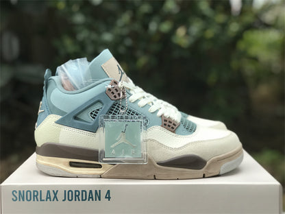 AIR JORDAN 4