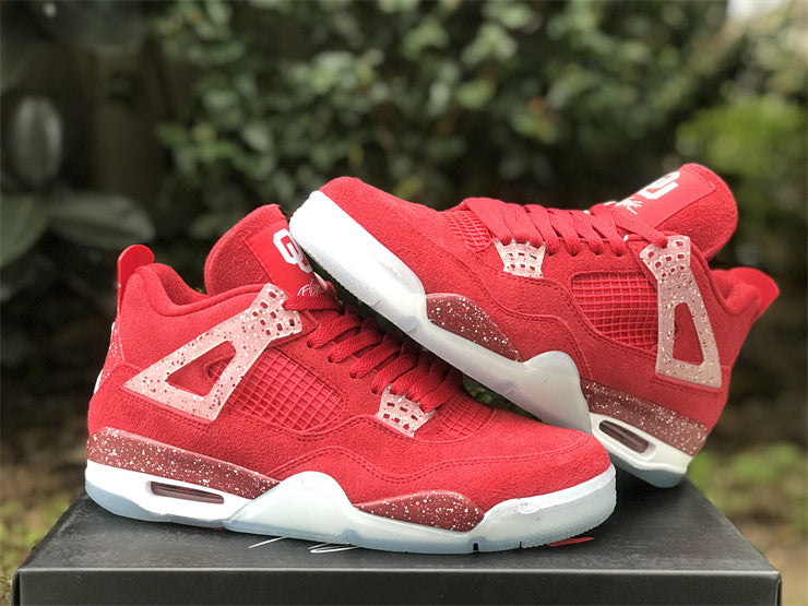 AIR JORDAN 4