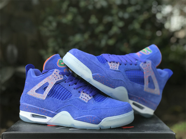 AIR JORDAN 4