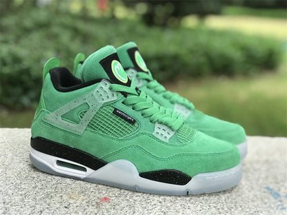 AIR JORDAN 4