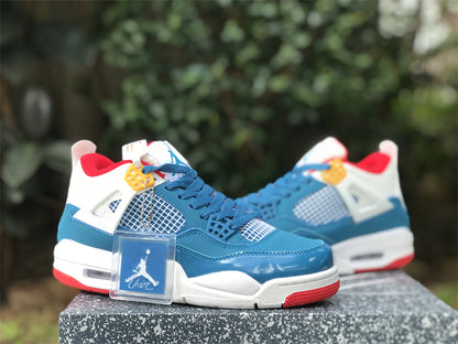 AIR JORDAN 4