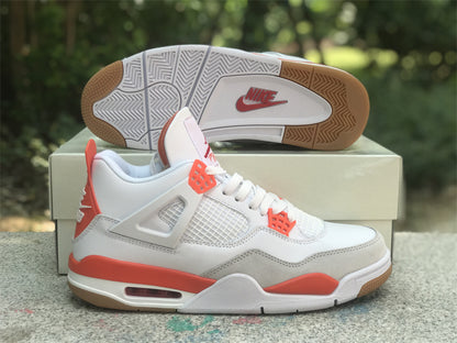 AIR JORDAN 4