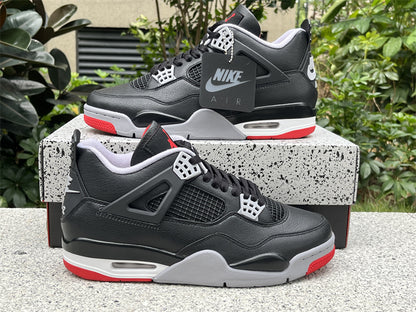 AIR JORDAN 4