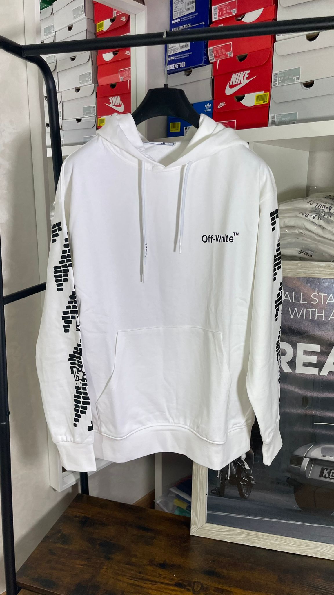 SUDADERA OF WHITE