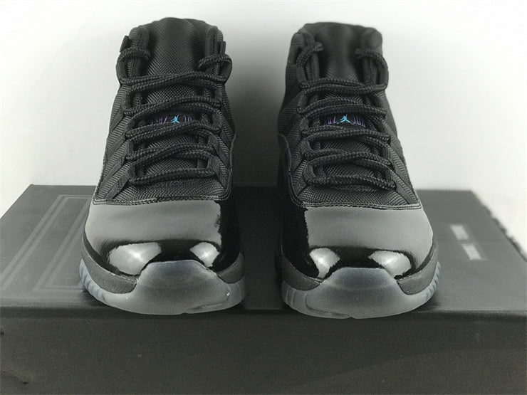 AIR JORDAN 11