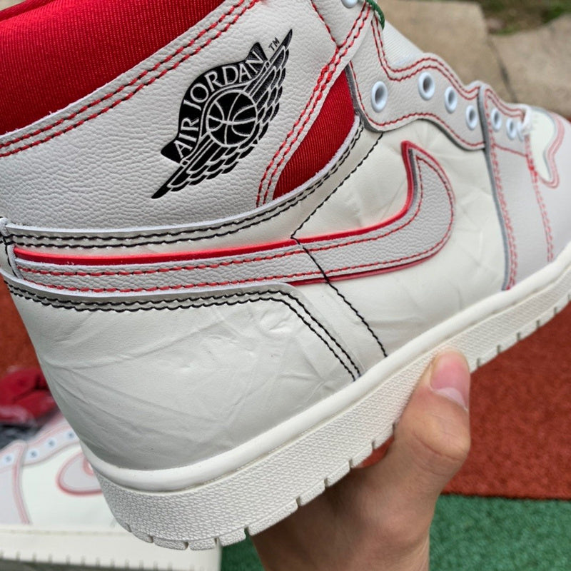 NIKE AIR JORDAN 1