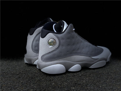 AIR JORDAN 13