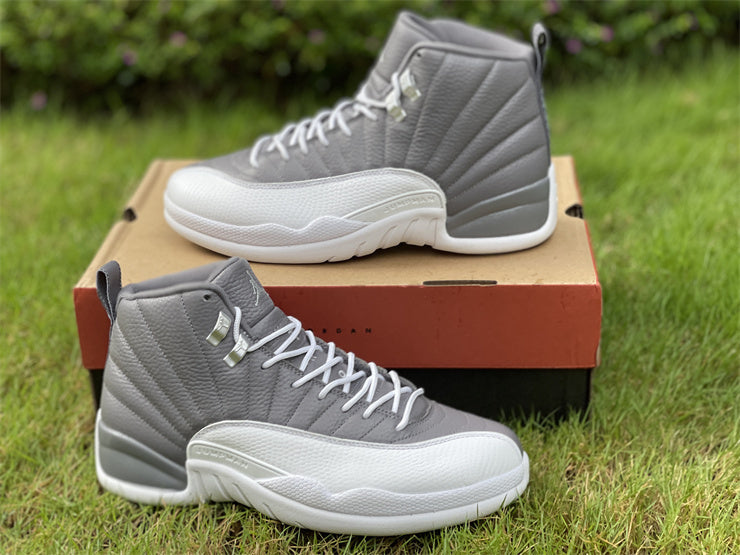 AIR JORDAN 12