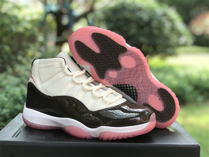 AIR JORDAN 11