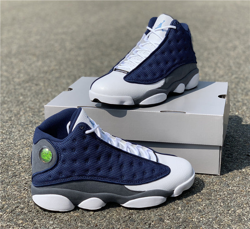 AIR JORDAN 13