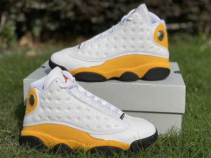 AIR JORDAN 13