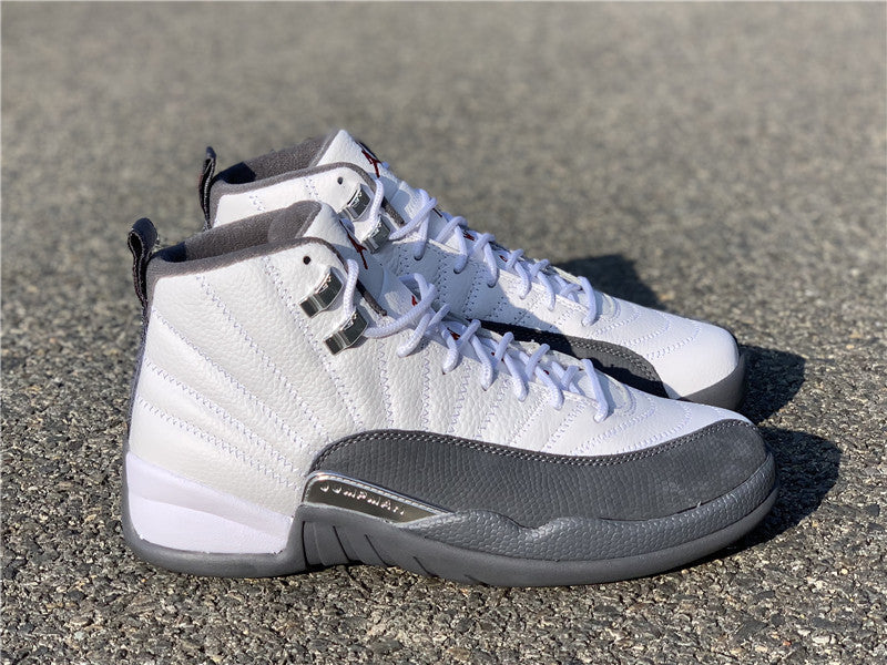 AIR JORDAN 12