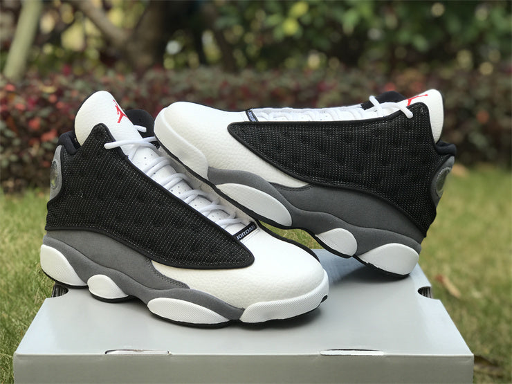 AIR JORDAN 13