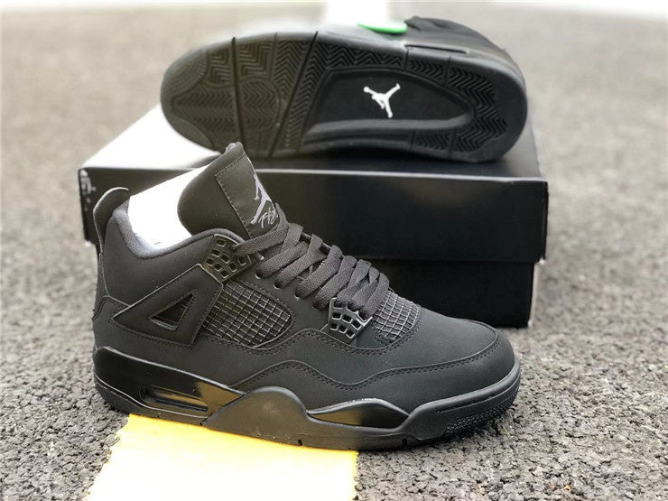 AIR JORDAN 4