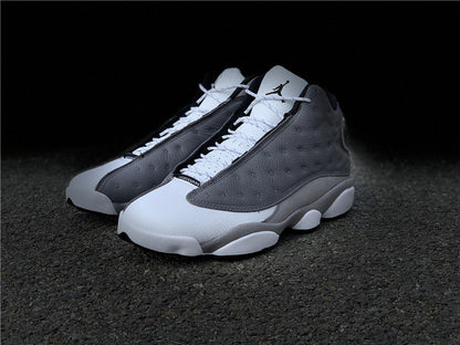 AIR JORDAN 13