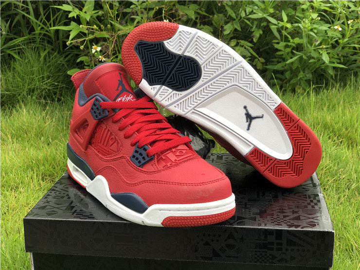 AIR JORDAN 4