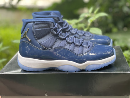 AIR JORDAN 11