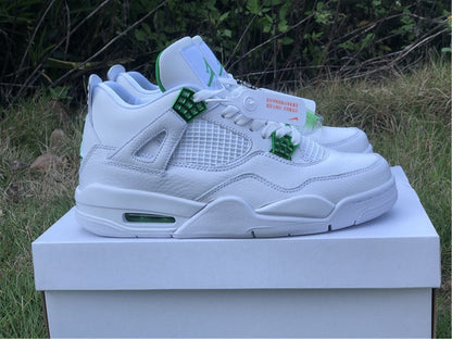 AIR JORDAN 4