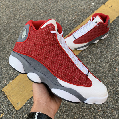 AIR JORDAN 13