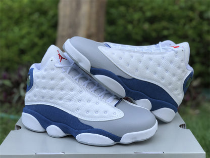 AIR JORDAN 13