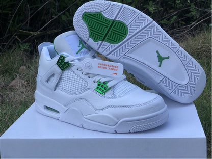 AIR JORDAN 4