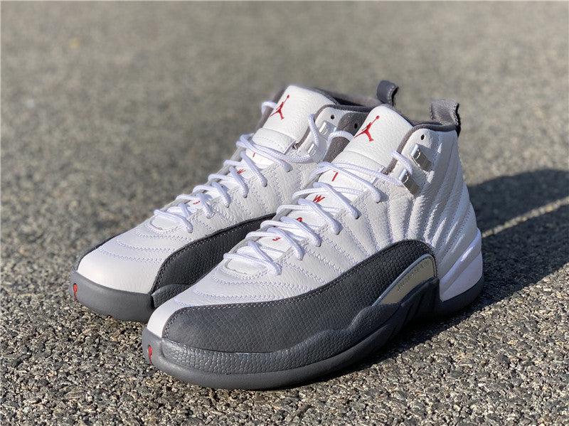 AIR JORDAN 12