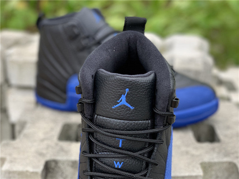 AIR JORDAN 12