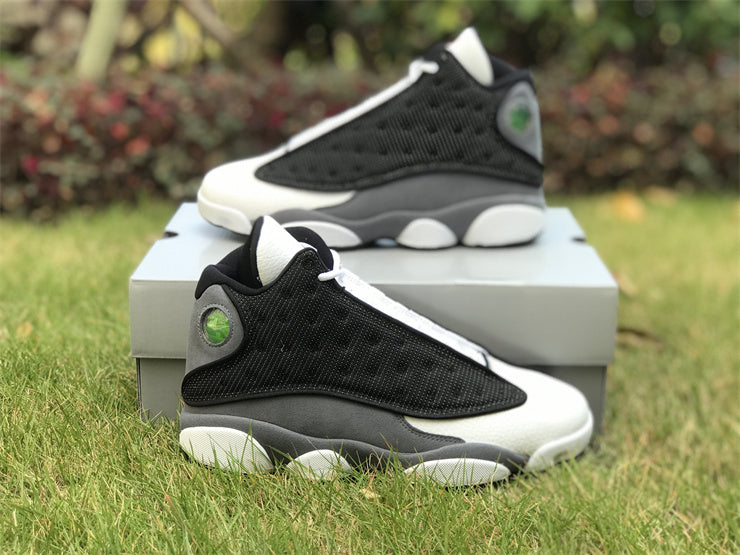 AIR JORDAN 13