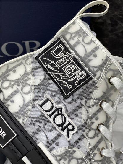 DIOR