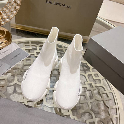 BALENCIAGA