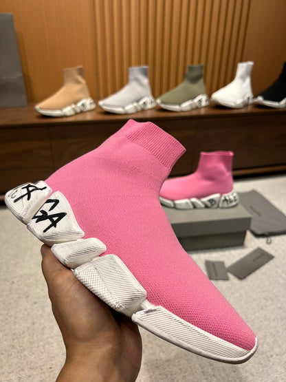 BALENCIAGA