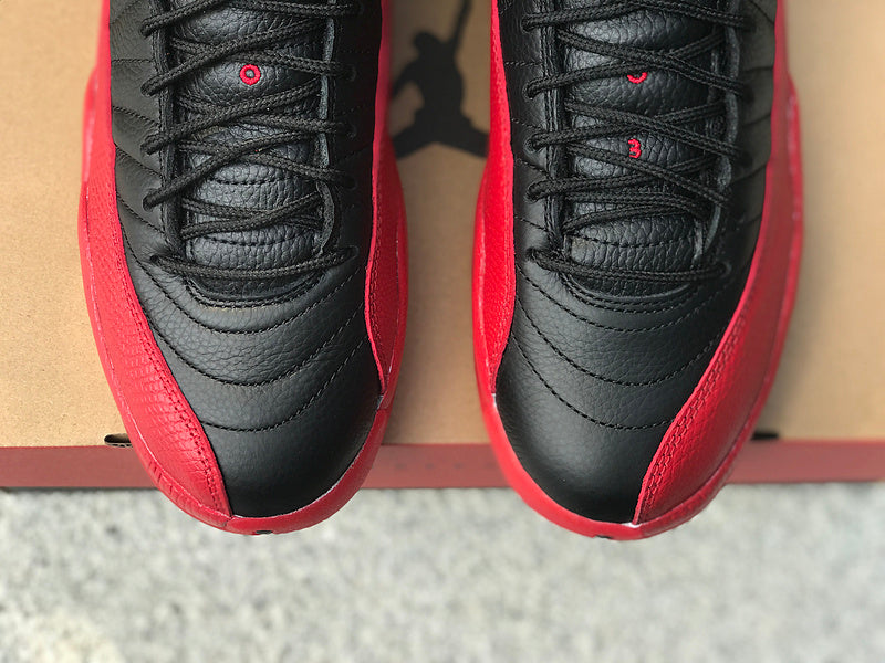 AIR JORDAN 12