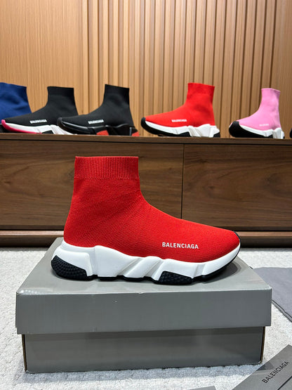 BALENCIAGA