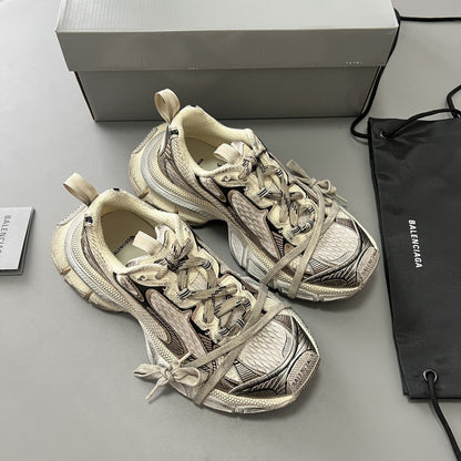 BALENCIAGA