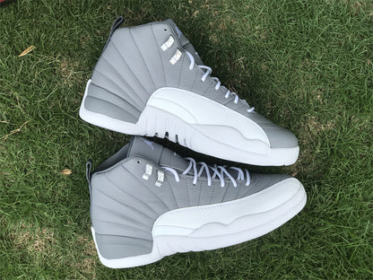 AIR JORDAN 12