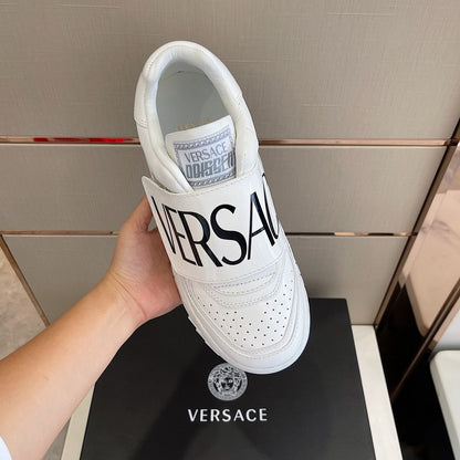 VERSACE