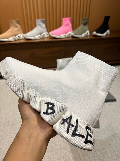 BALENCIAGA