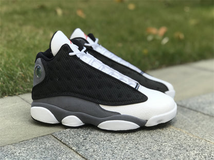 AIR JORDAN 13