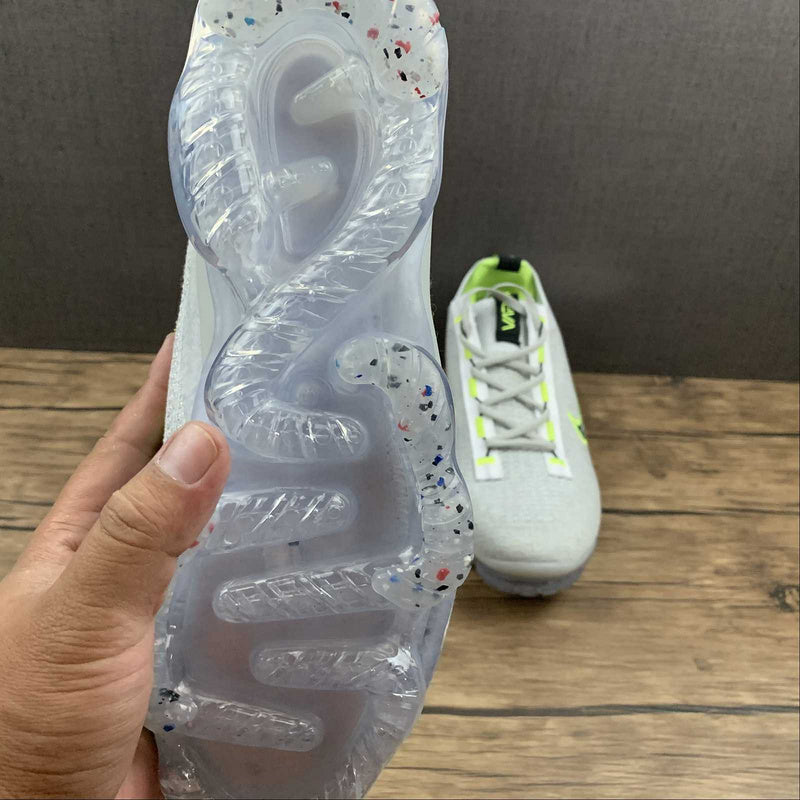 NIKE VAPOR MAX