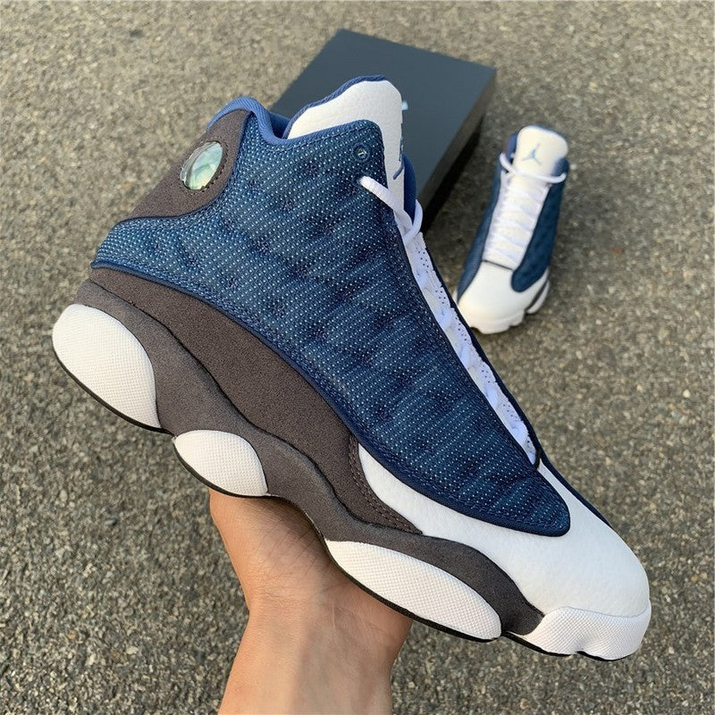 AIR JORDAN 13