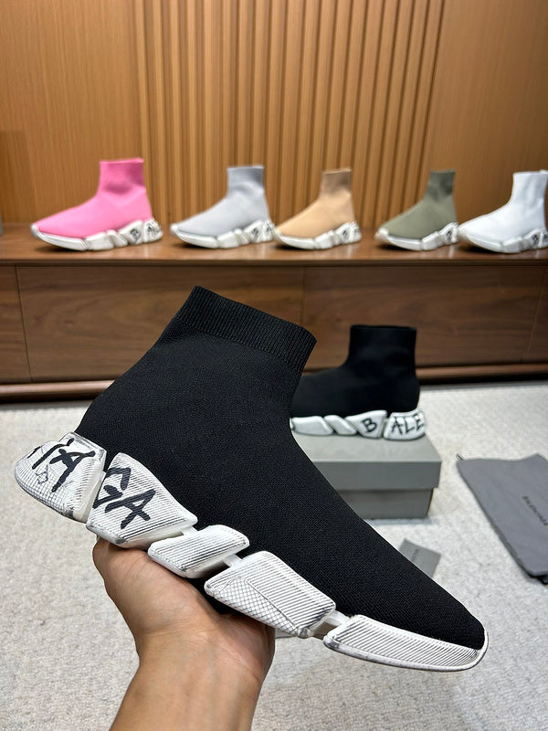 BALENCIAGA