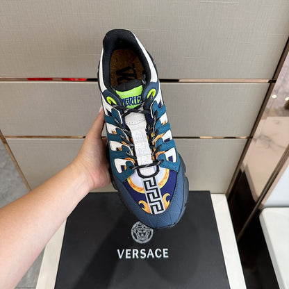 VERSACE