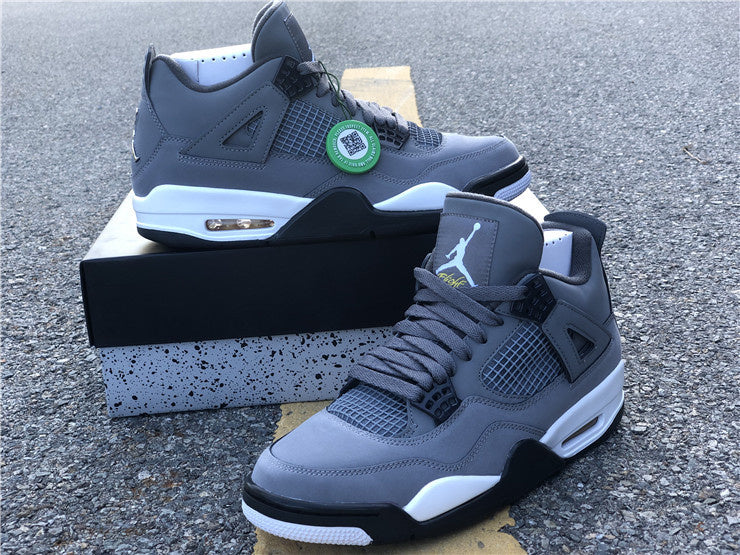 AIR JORDAN 4