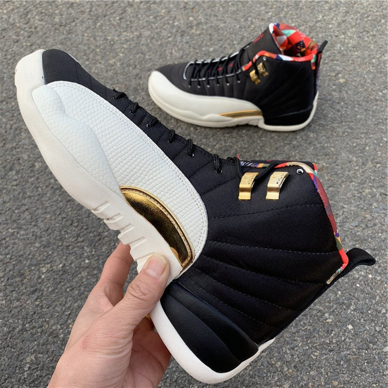 AIR JORDAN 12