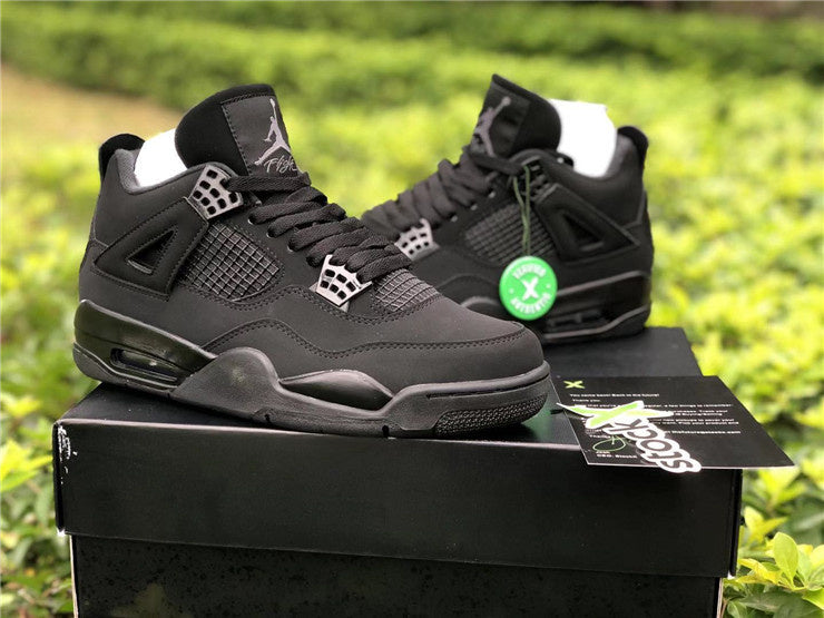 AIR JORDAN 4