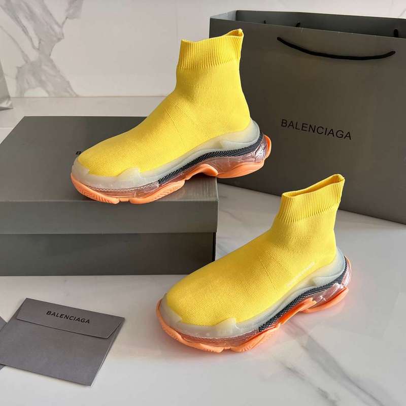 BALENCIAGA