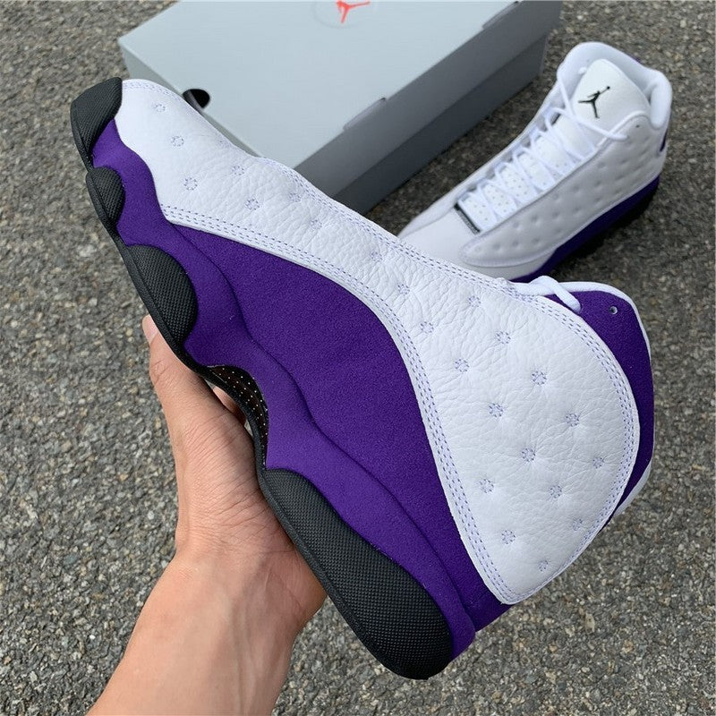 AIR JORDAN 13