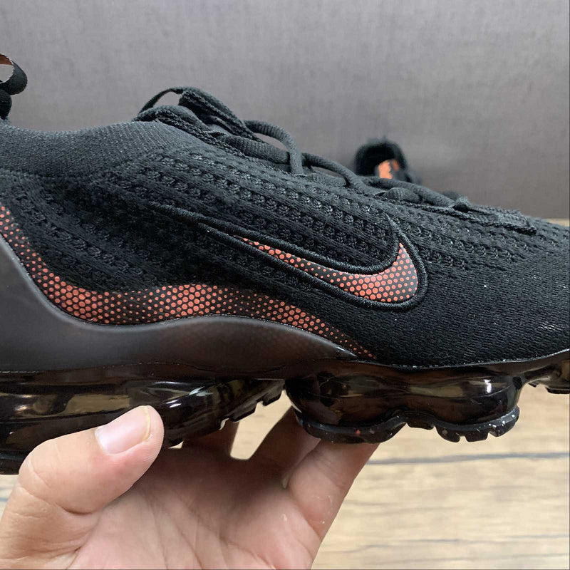 NIKE VAPOR MAX