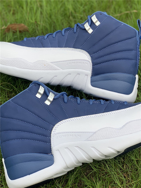 AIR JORDAN 12